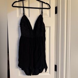 ILLA ILLA Black Lace Romper M